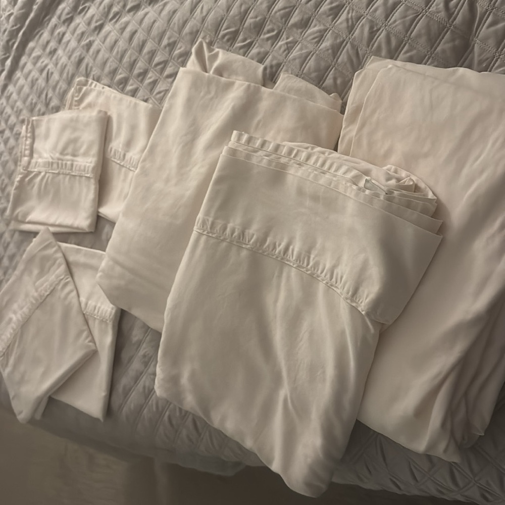 SFERRA Marialva King Luxury Silk/Cotton Sheets - Picture 5 of 9